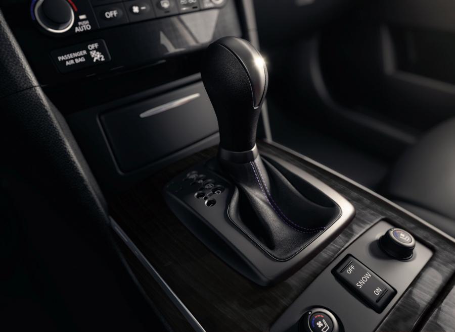  Infiniti QX70 S 2015 года  (фото 12 из 14)
